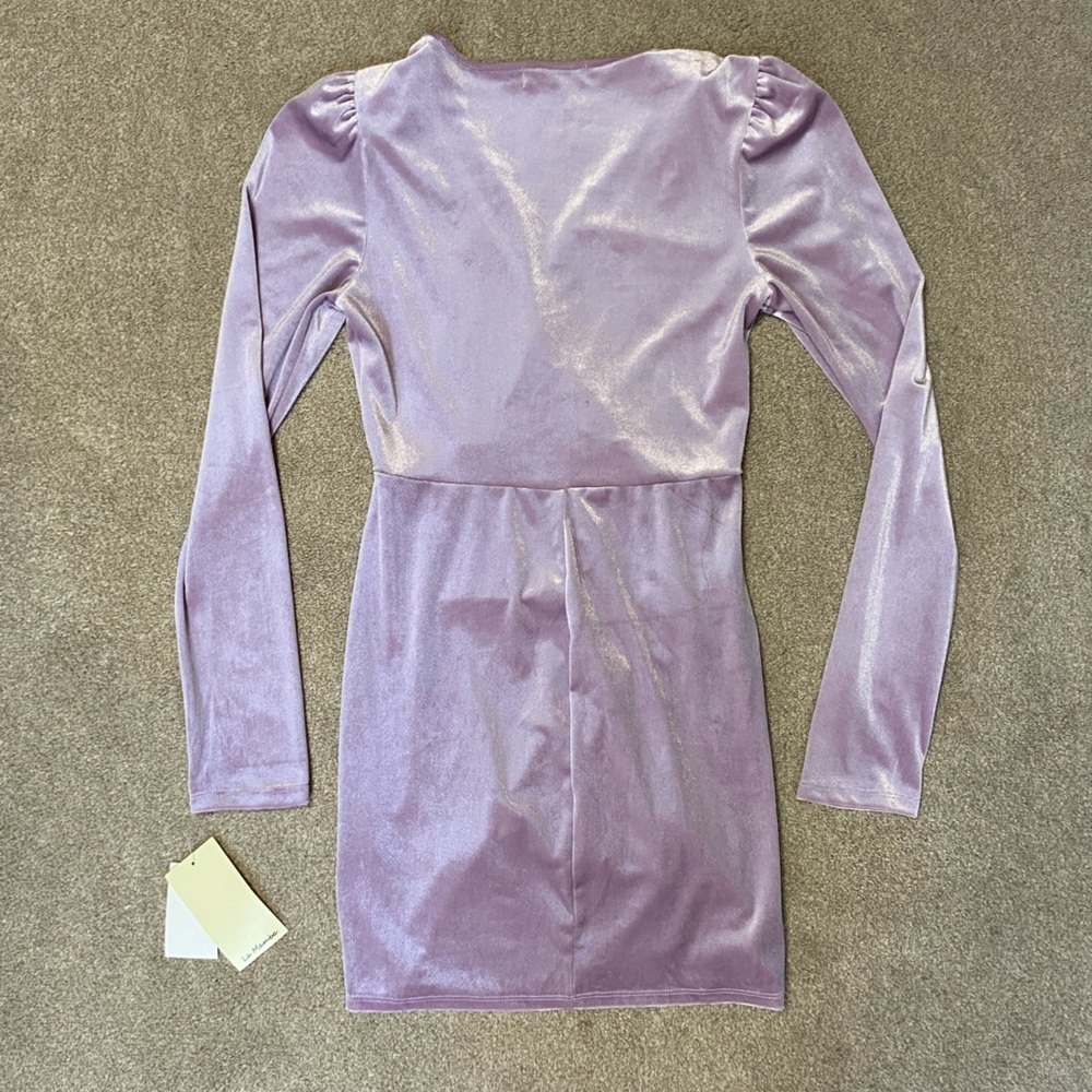 Live To Be SPOILED Lavender Long Sleeve Velvet Mini Dress Size M - Picture 4 of 4